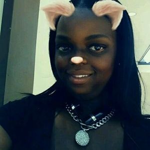 Meet your Posher, Tiffany